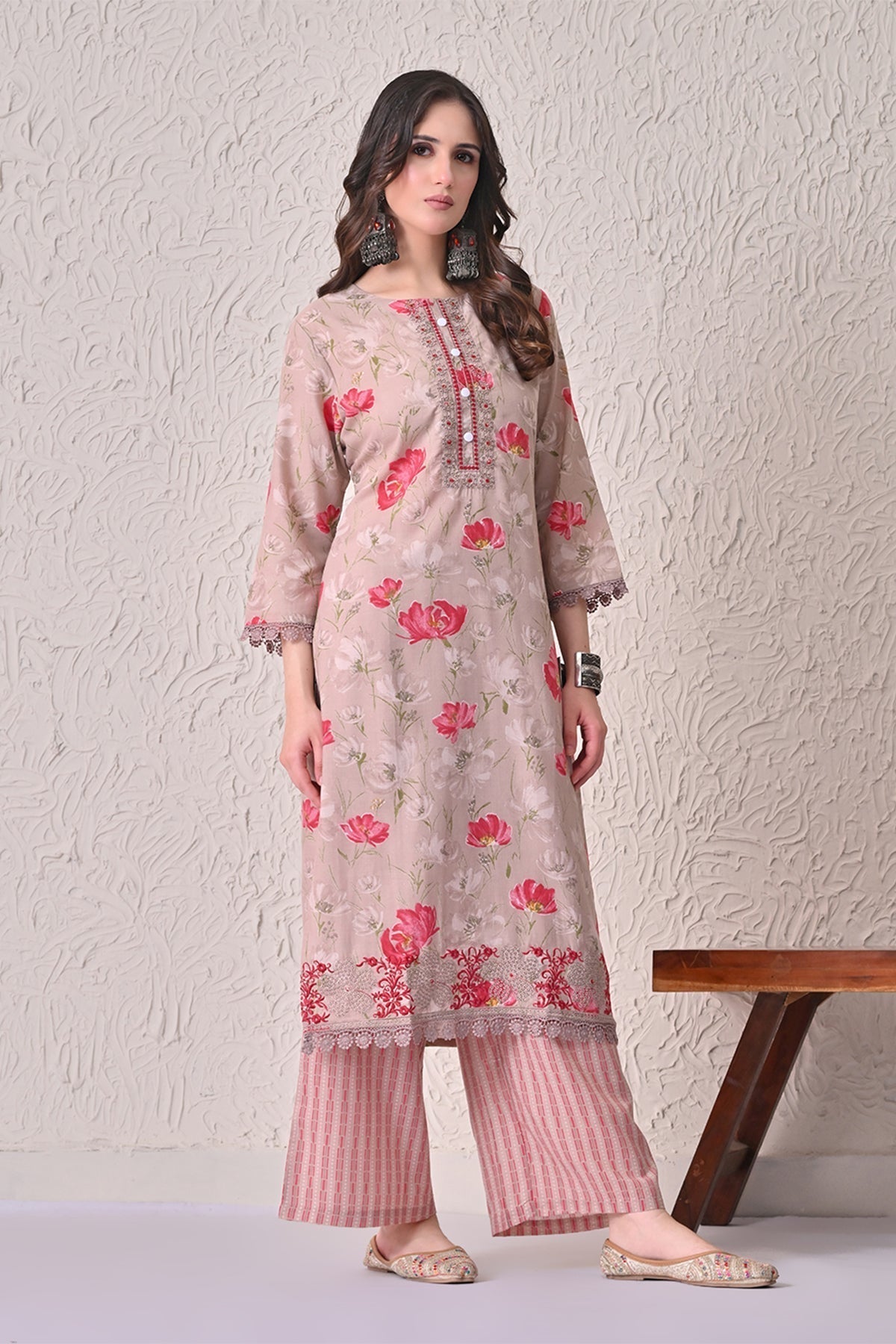 Beige Floral Printed Kurta 3 Pcs Set